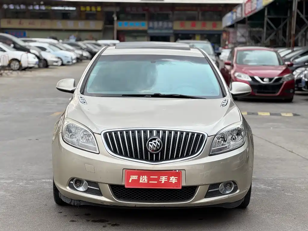 Buick Excelle 2014 — фото 2