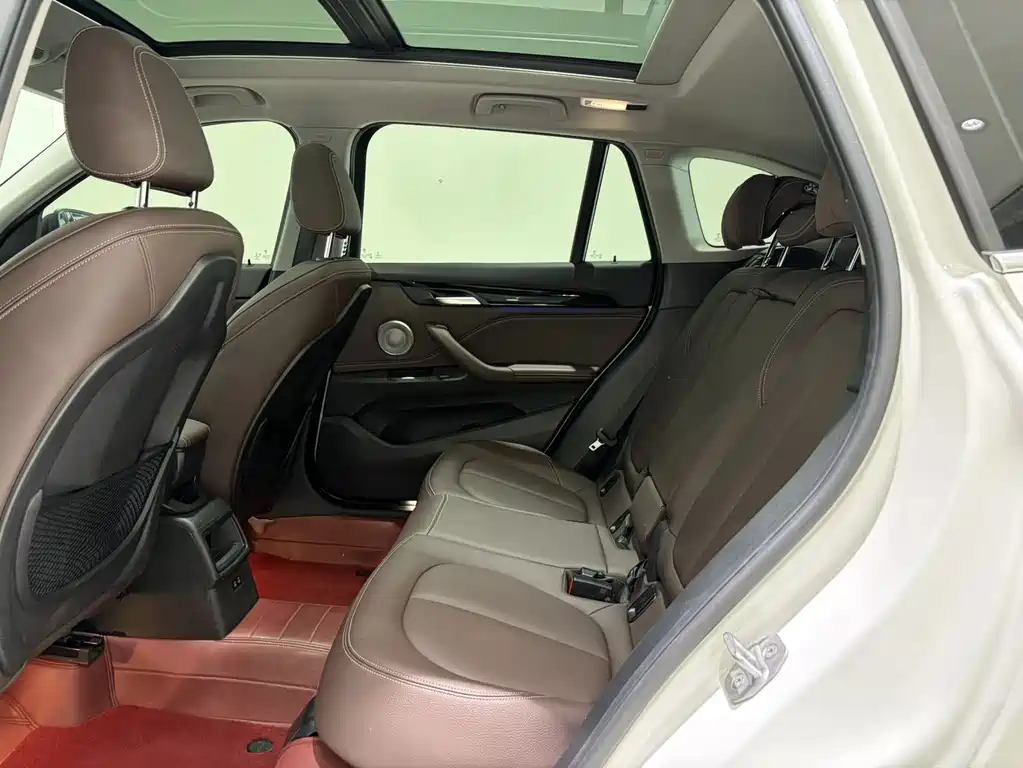 BMW X1 2022 — фото 16