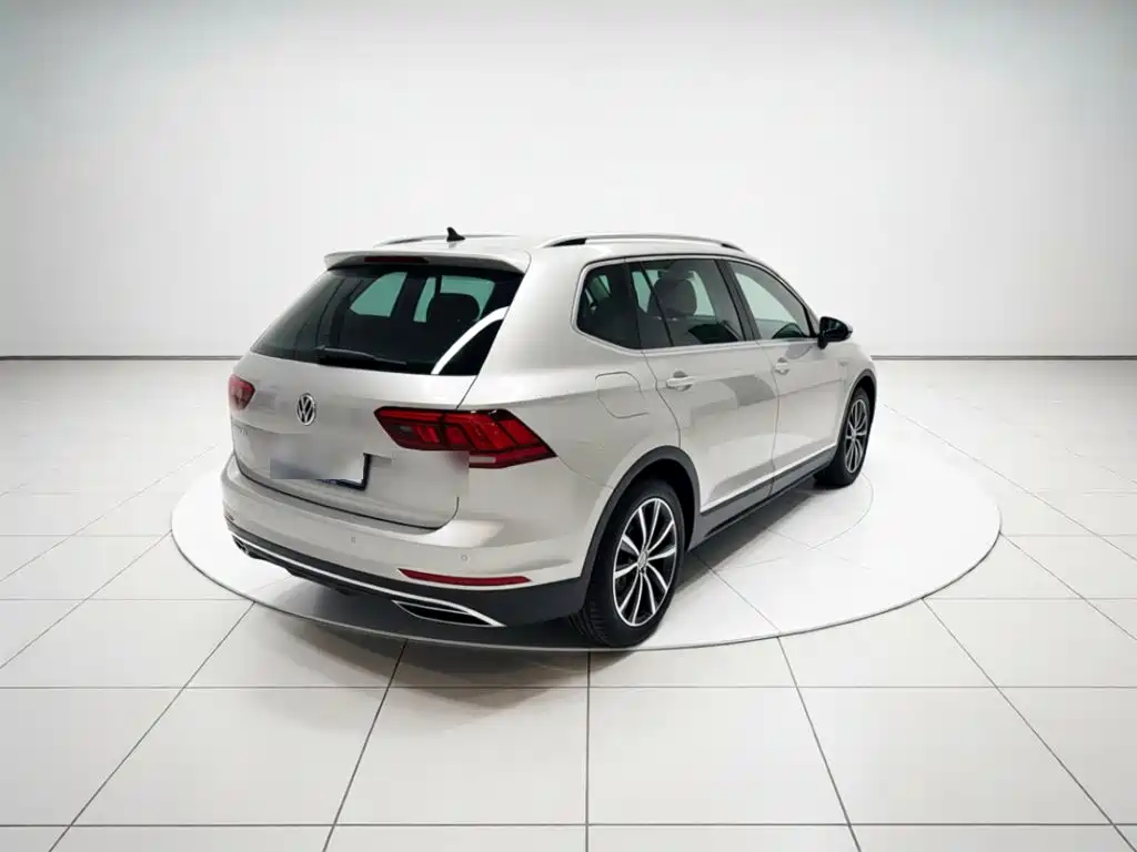 Volkswagen Tiguan L 2017