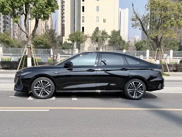 Chery Arrizo 8 2025