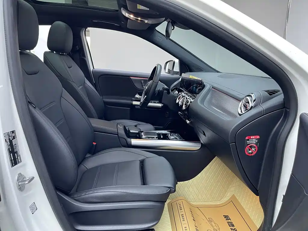 Mercedes-Benz GLA 2023 — фото 16