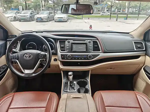 Toyota Highlander 2017