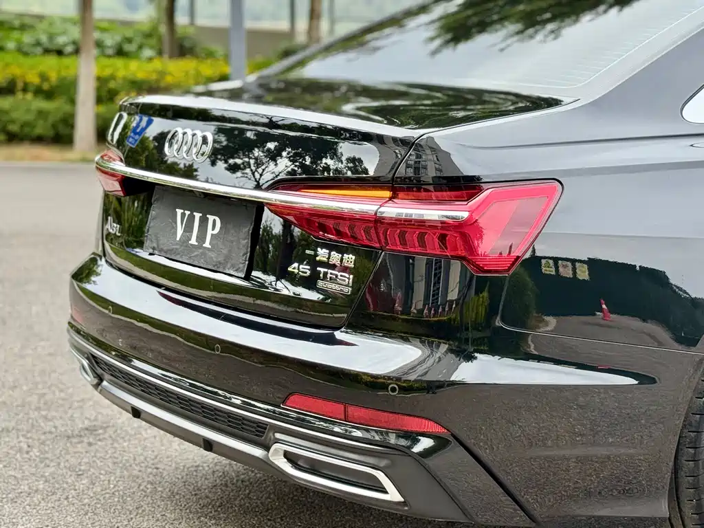 Audi A6L 2022 — фото 16