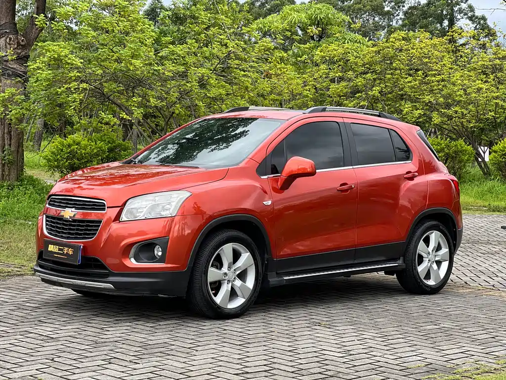 Chevrolet Trax 2014 — фото 1
