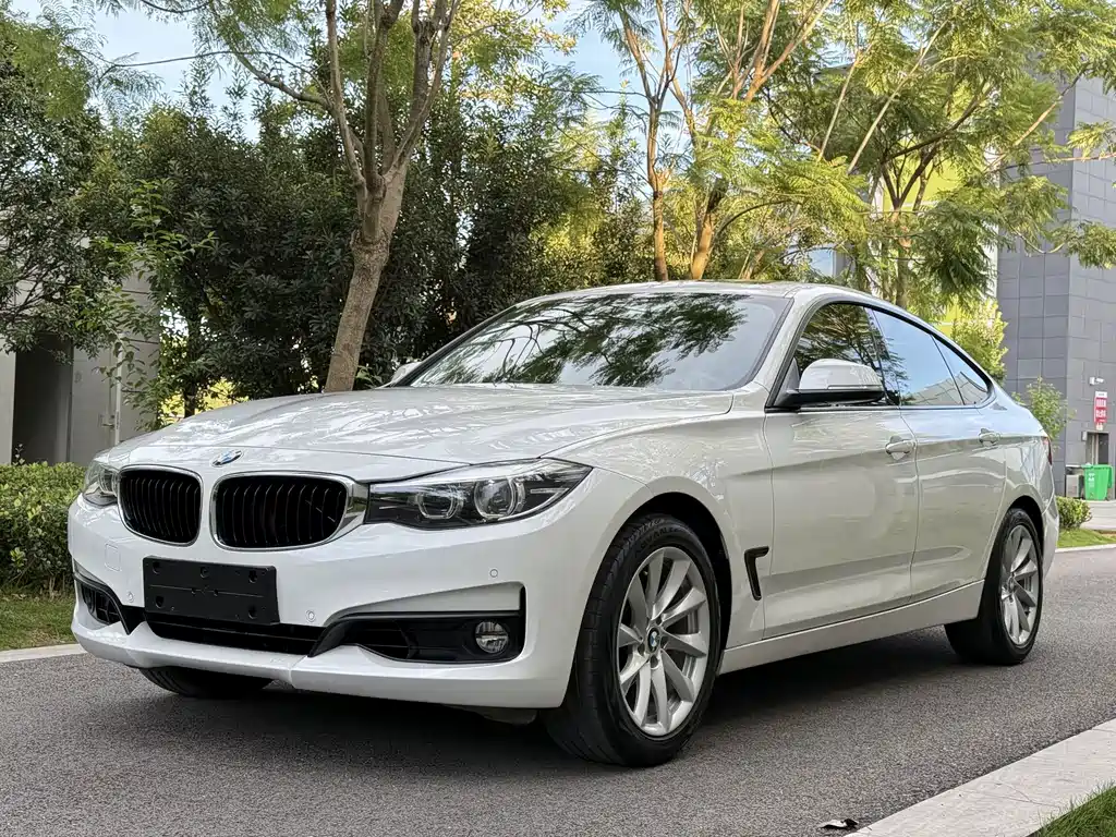 BMW 3 Series GT 2018 — фото 1