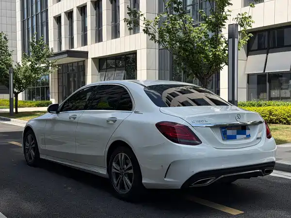Mercedes-Benz C-Class 2019