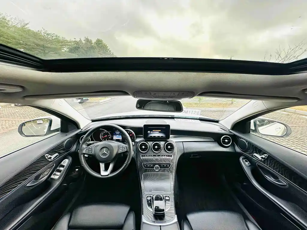 Mercedes-Benz C-Class 2016 — фото 18