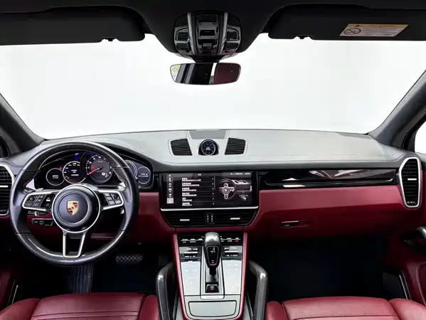 Porsche Cayenne 2020
