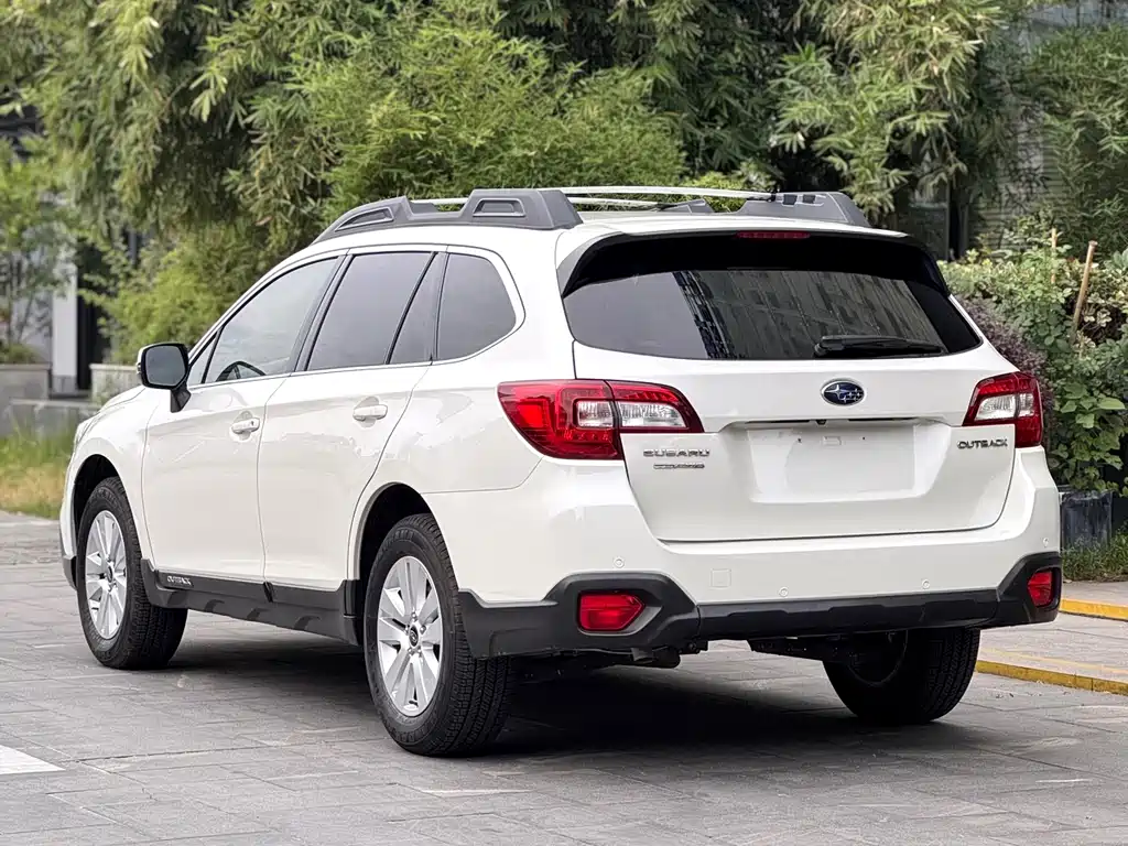 Subaru Outback 2015 — фото 3