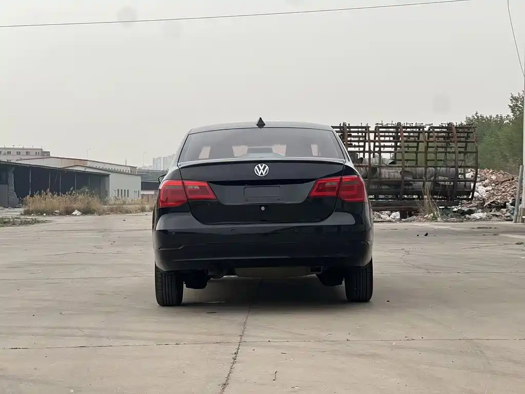 Volkswagen Jetta 2013
