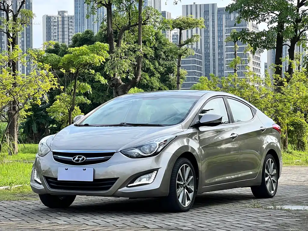 Hyundai Elantra Langdong 2016 — фото 1