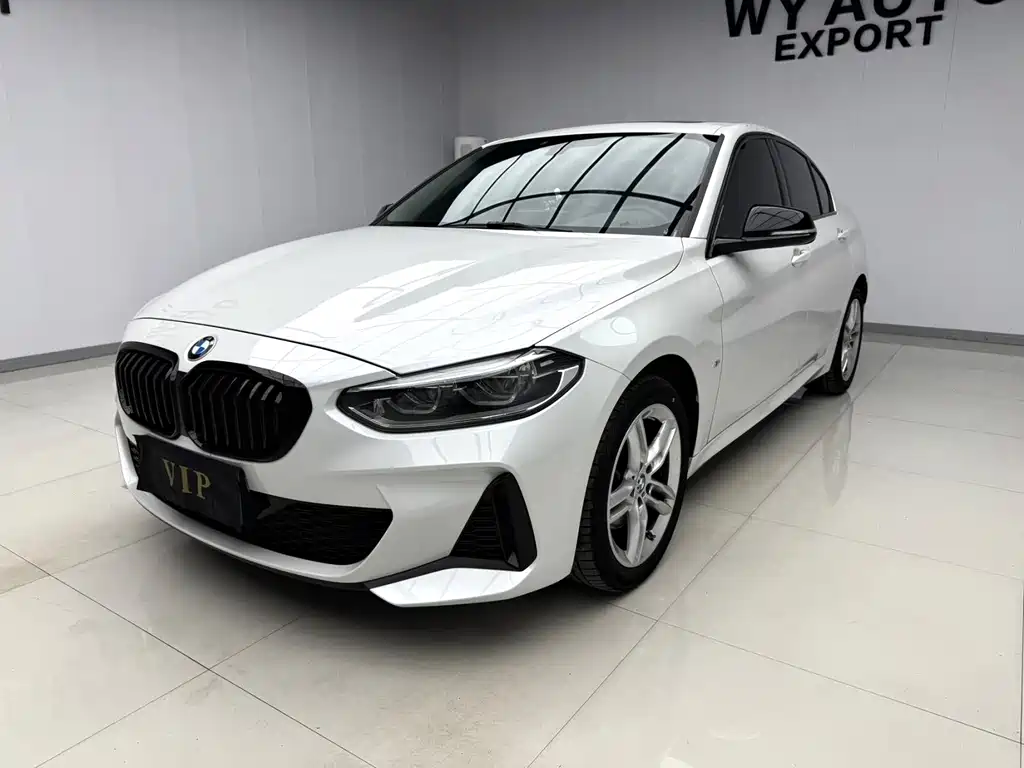 BMW 1 Series 2022
