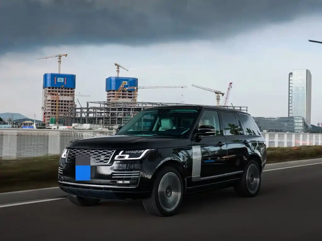 Land Rover Range Rover 2017 — фото 1