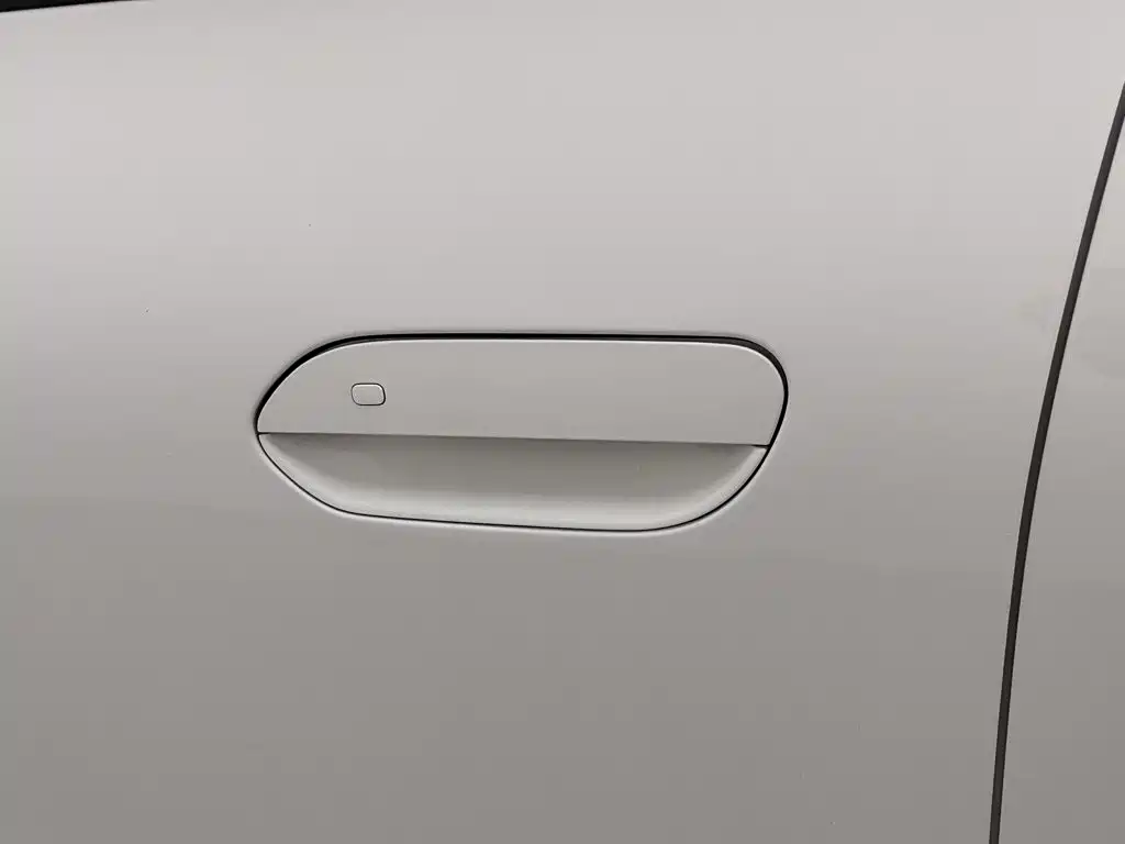 Geely Galaxy Starwish 2024 — фото 18