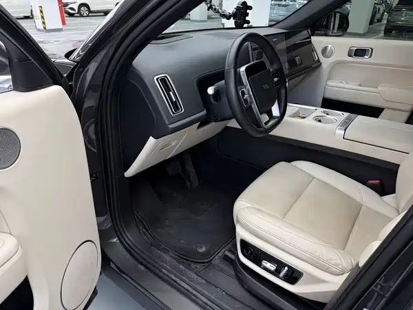 Li Auto L7 2023