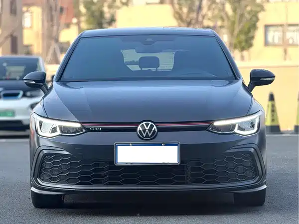 Volkswagen Golf GTI 2021