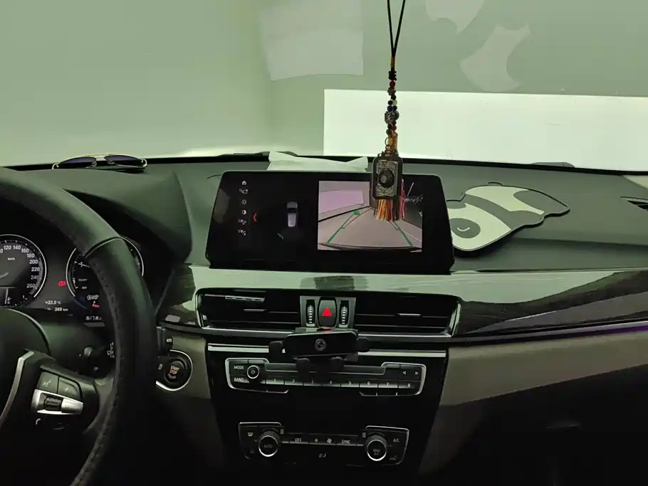 BMW X1 2020 — фото 13