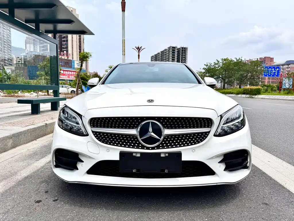 Mercedes-Benz C-Class 2020