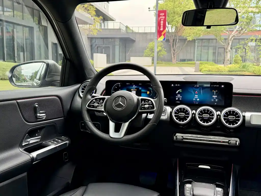 Mercedes-Benz GLB 2022 — фото 11