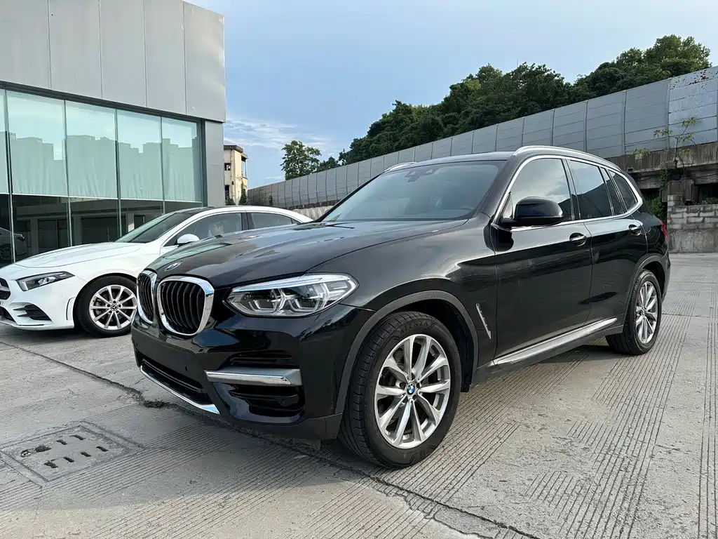 BMW X3 2021