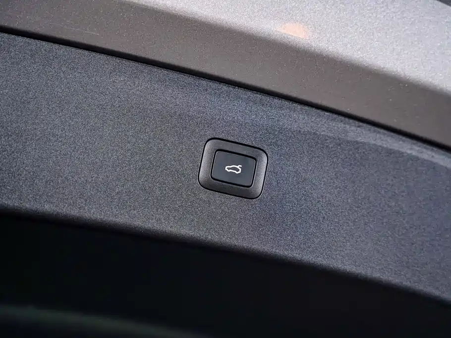 Xiaomi YU7 2026 — фото 32