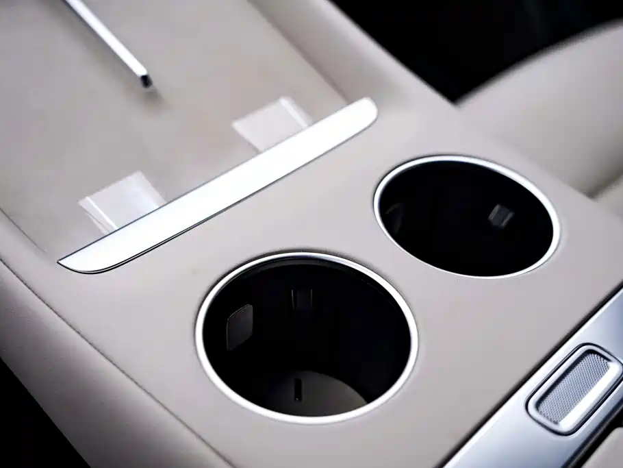 Xiaomi YU7 2026 — фото 23