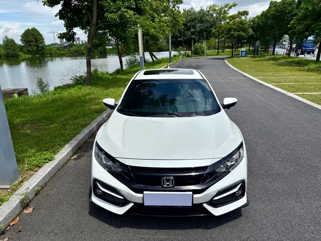 Honda Civic 2022 — фото 4