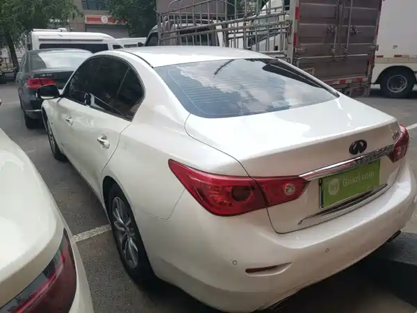 Infiniti Q50L 2016