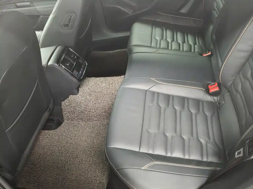 Volkswagen Passat 2021