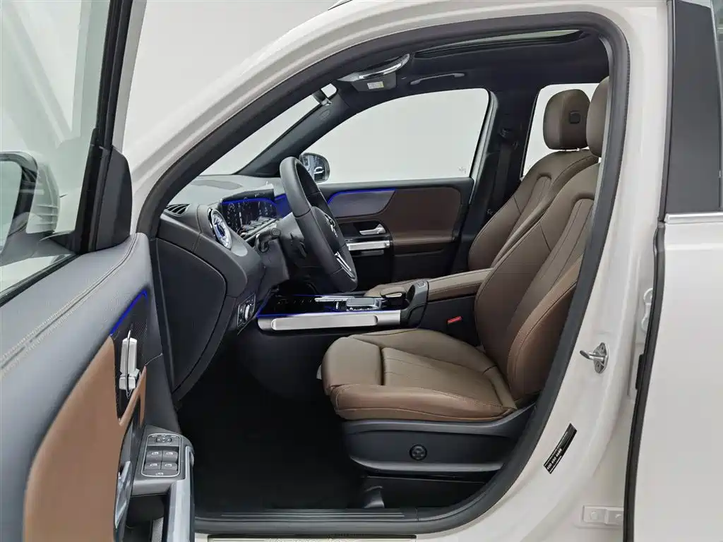 Mercedes-Benz GLB 2023 — фото 10