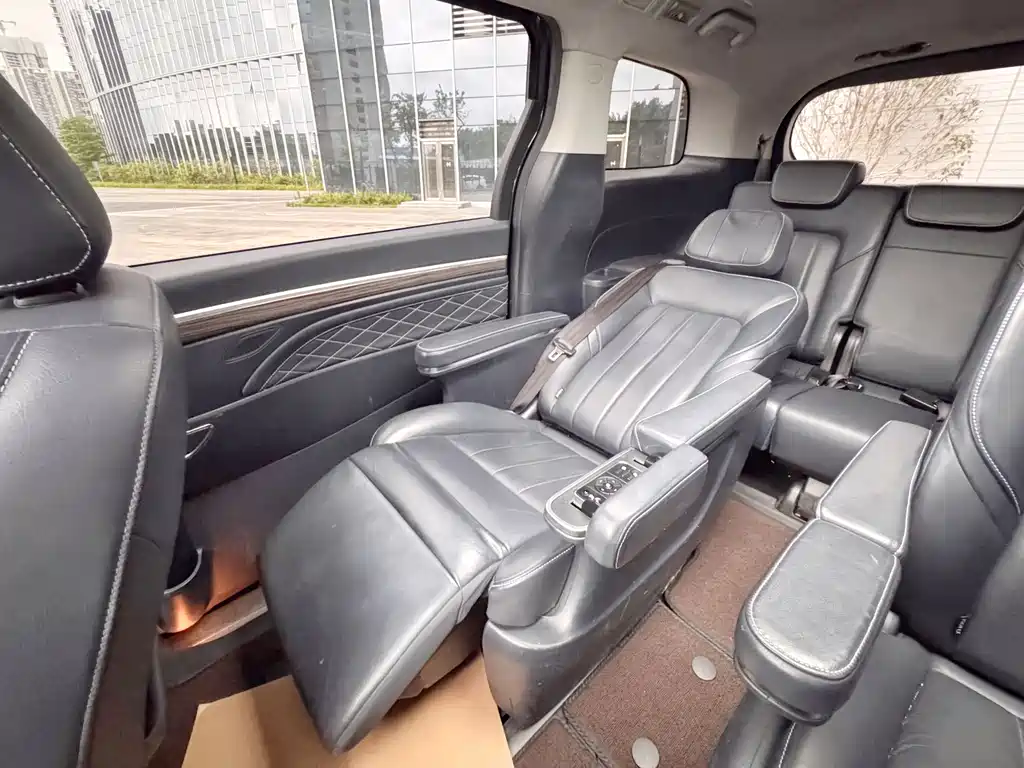 GAC Motor Trumpchi M8 2019 — фото 14