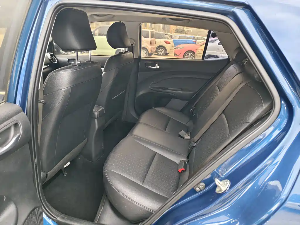 Kia KX1 2019 — фото 9
