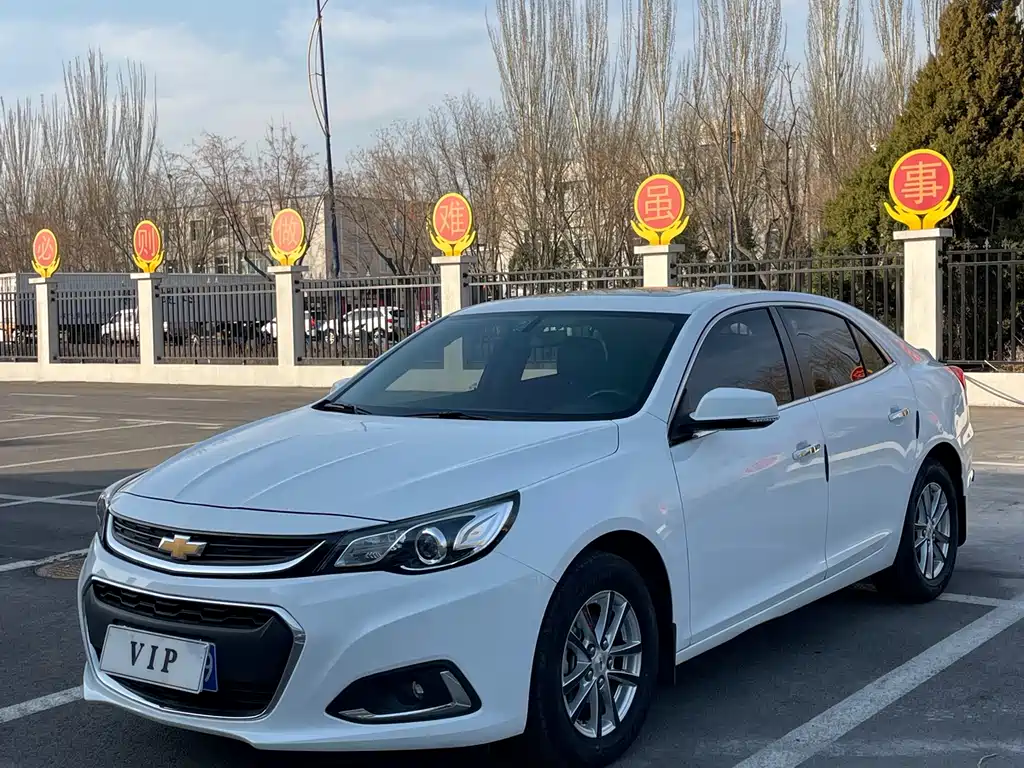 Chevrolet Malibu 2019 — фото 1