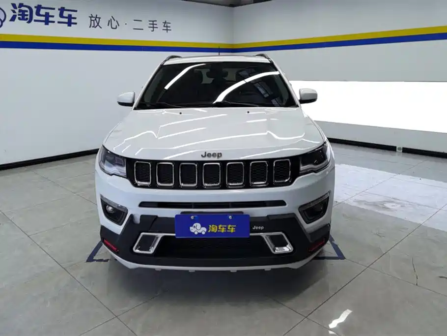 Jeep Compass 2017 — фото 2