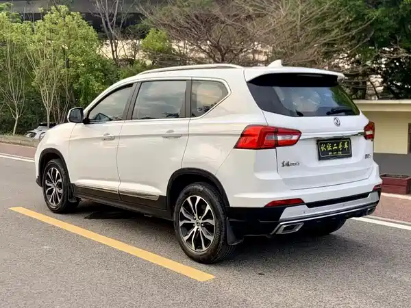 Dongfeng Jingyi X5 2017