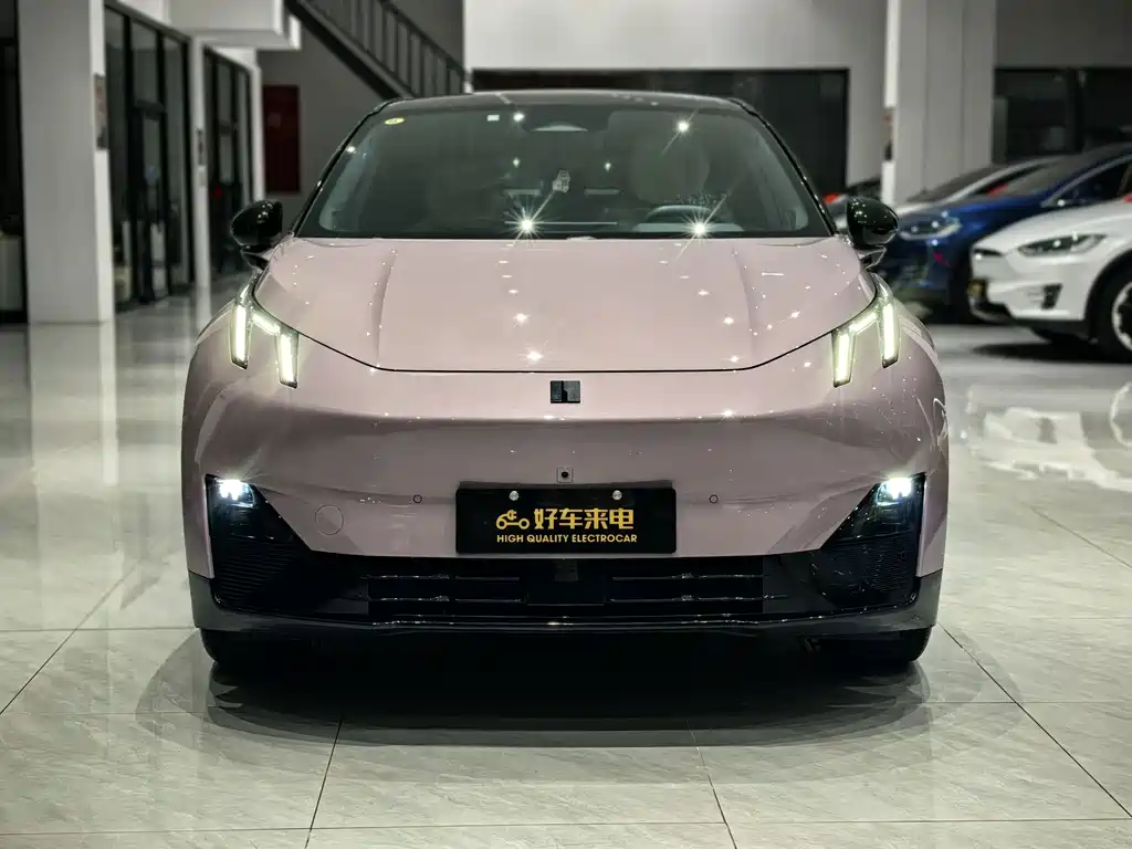 Lynk & Co Z20 2025 — фото 2