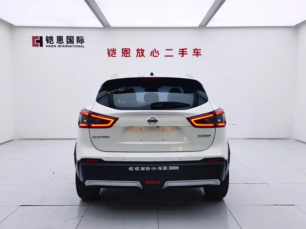 Nissan Qashqai 2023 — фото 12
