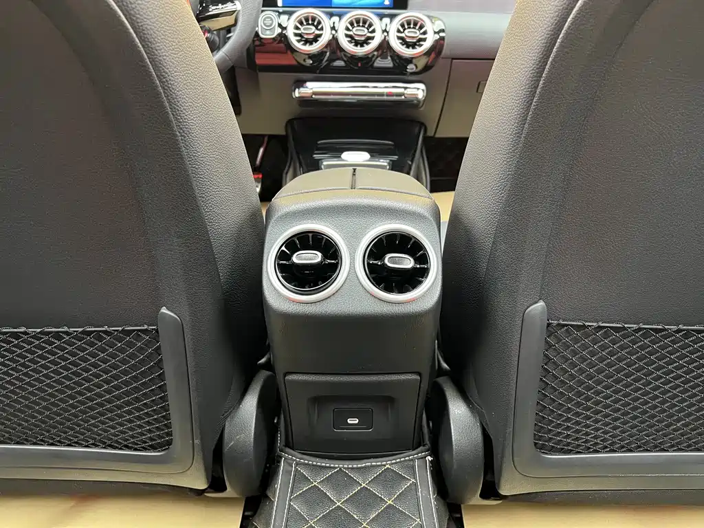 Mercedes-Benz A-Class AMG 2026 — фото 21