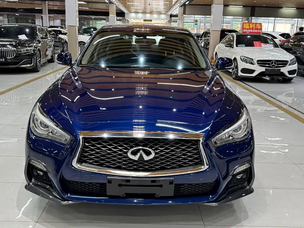 Infiniti Q50L 2018 — фото 19