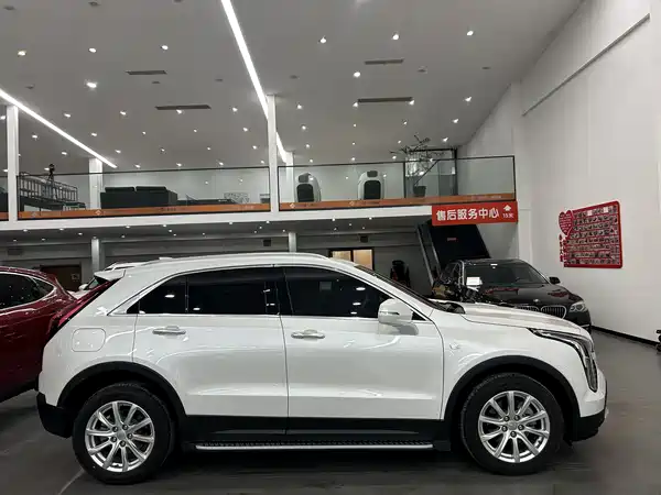 Cadillac XT4 2021