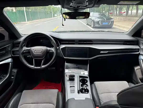 Audi A6L 2019