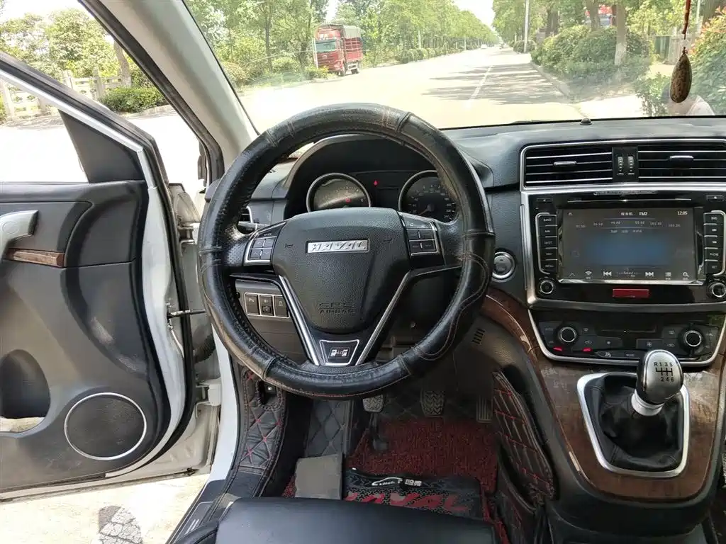 Haval H6 2016 — фото 11