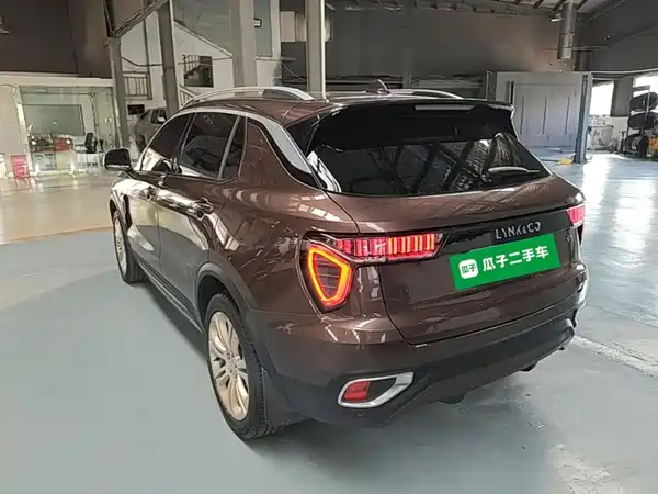Lynk & Co 01 2018
