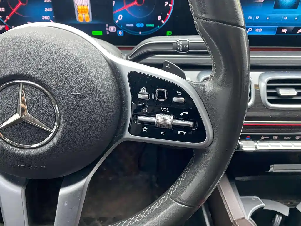 Mercedes-Benz GLS 2020 — фото 25