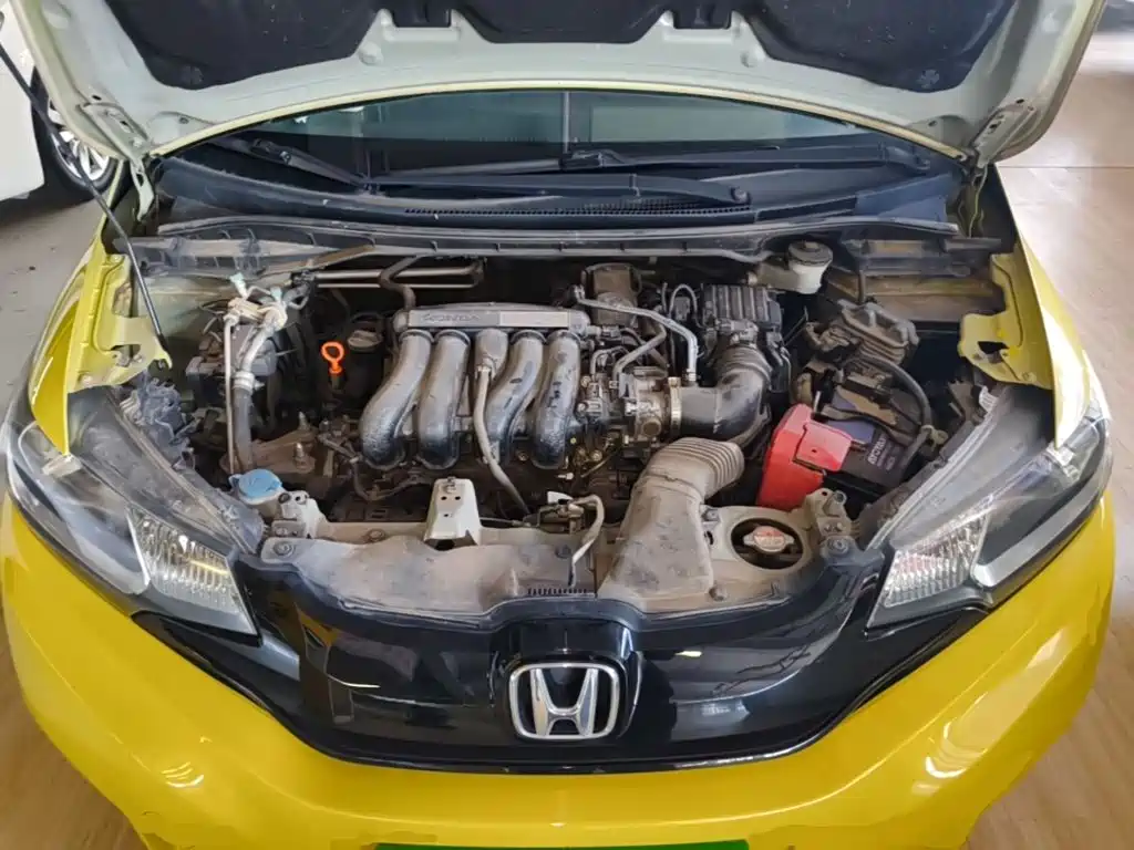 Honda Fit 2015 — фото 20