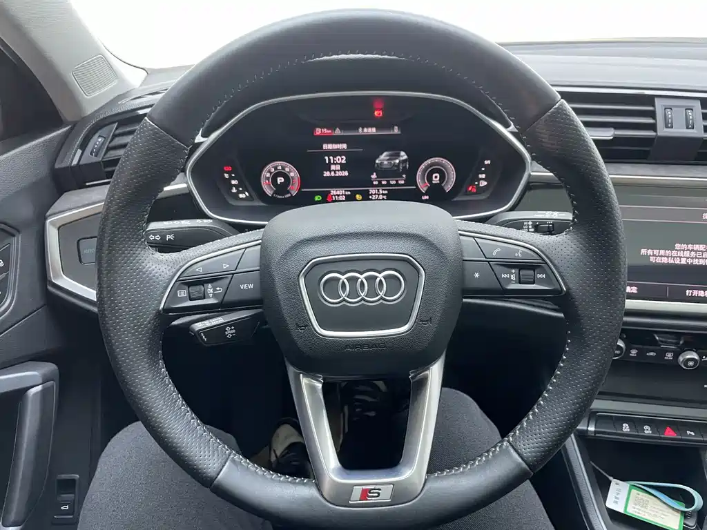 Audi Q3 Sportback 2022 — фото 9