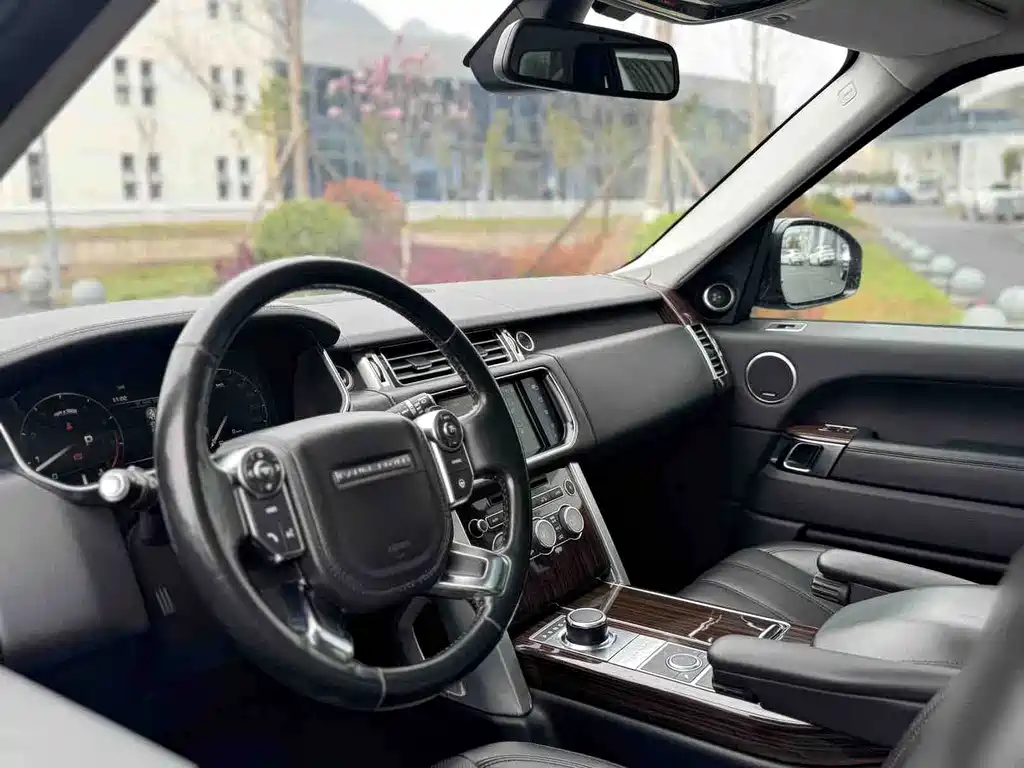 Land Rover Range Rover 2016 — фото 7