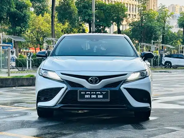 Toyota Camry 2023