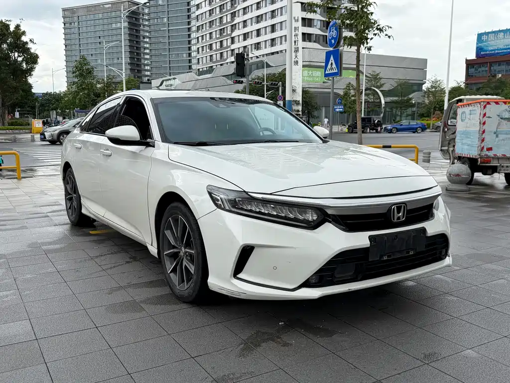 Honda Inspire 2022 — фото 3