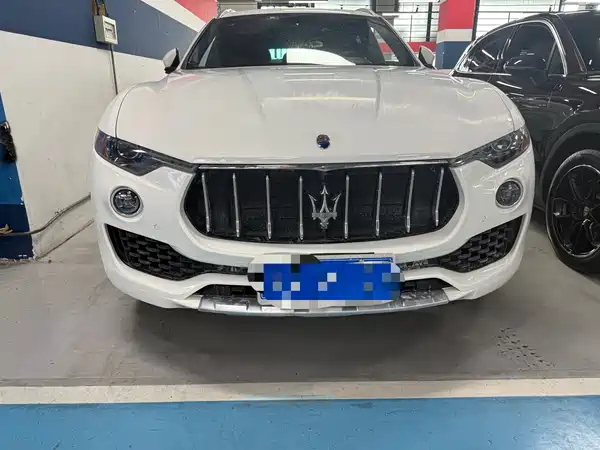 Maserati Levante 2017